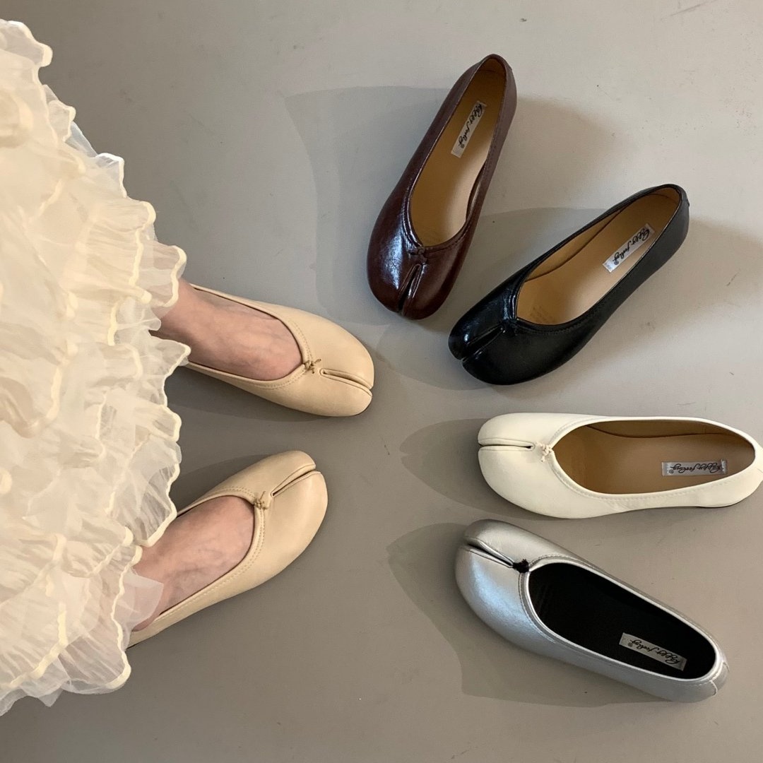 Bailamos Women Low Heel Split  - Women Shoes Loafers บทวิจารณ์และราคา
