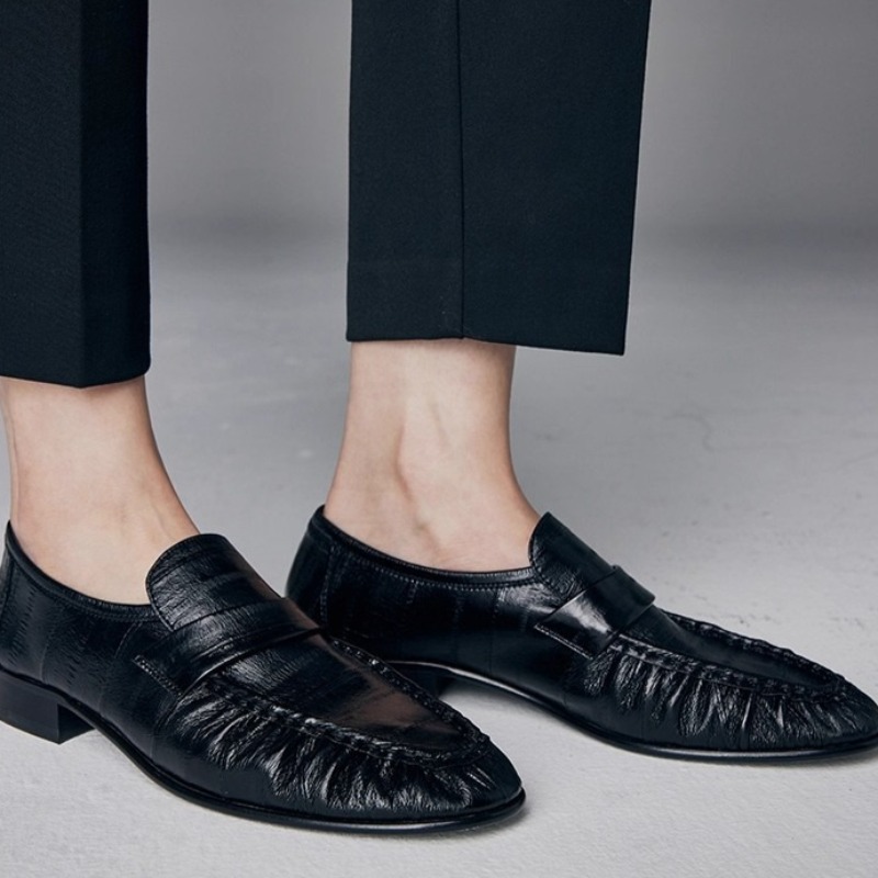Luxury Women's Shoes New Handm - Women Shoes Loafers บทวิจารณ์และราคา